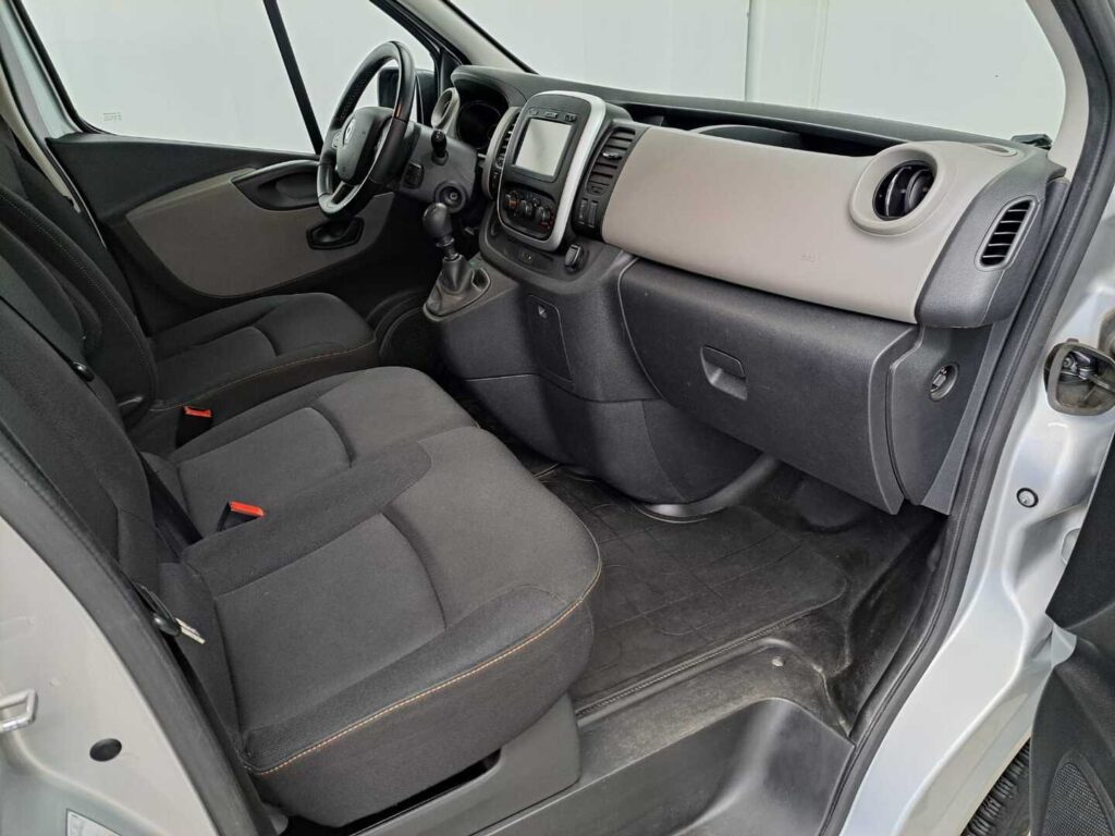 Renault Trafic, image 10
