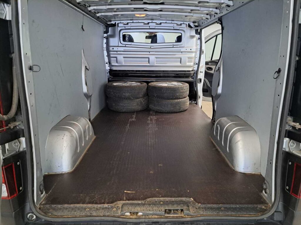 Renault Trafic, image 18