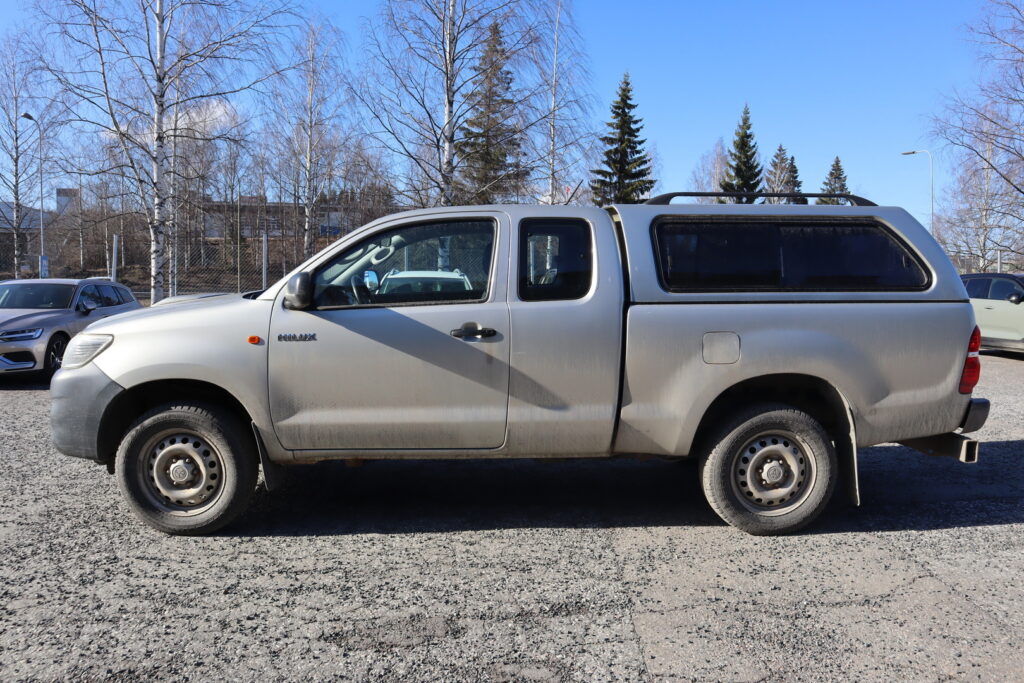 Toyota Hilux, image 2