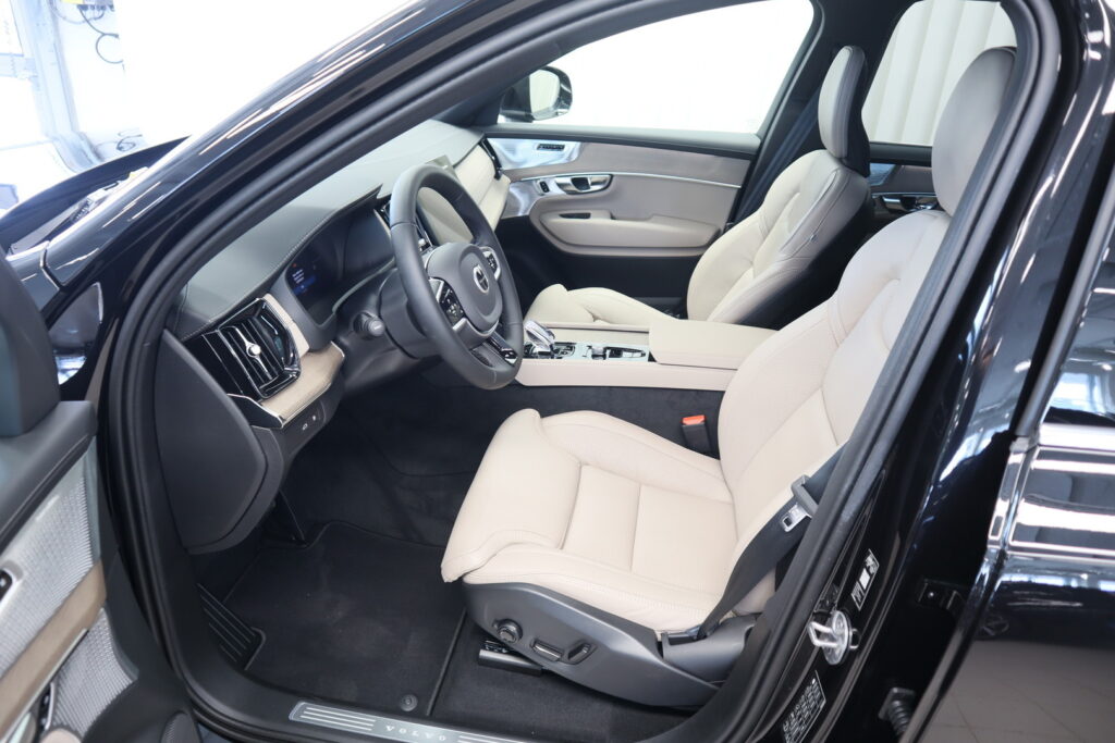 Volvo XC90, image 10