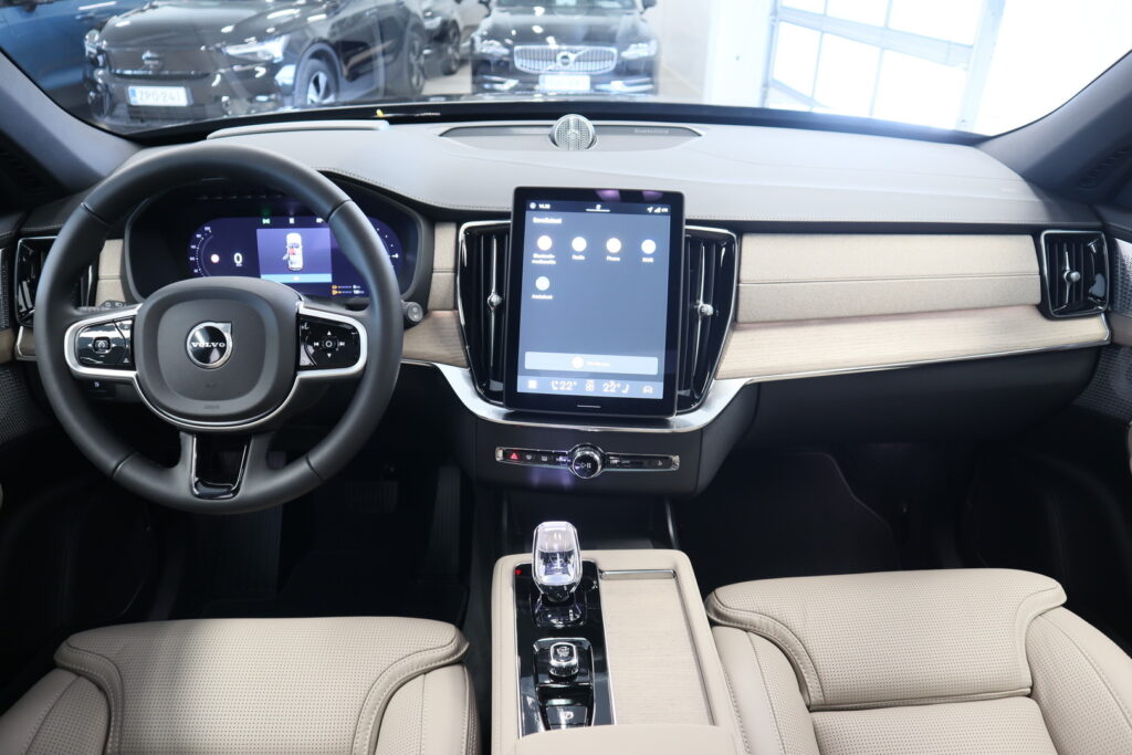 Volvo XC90, image 12