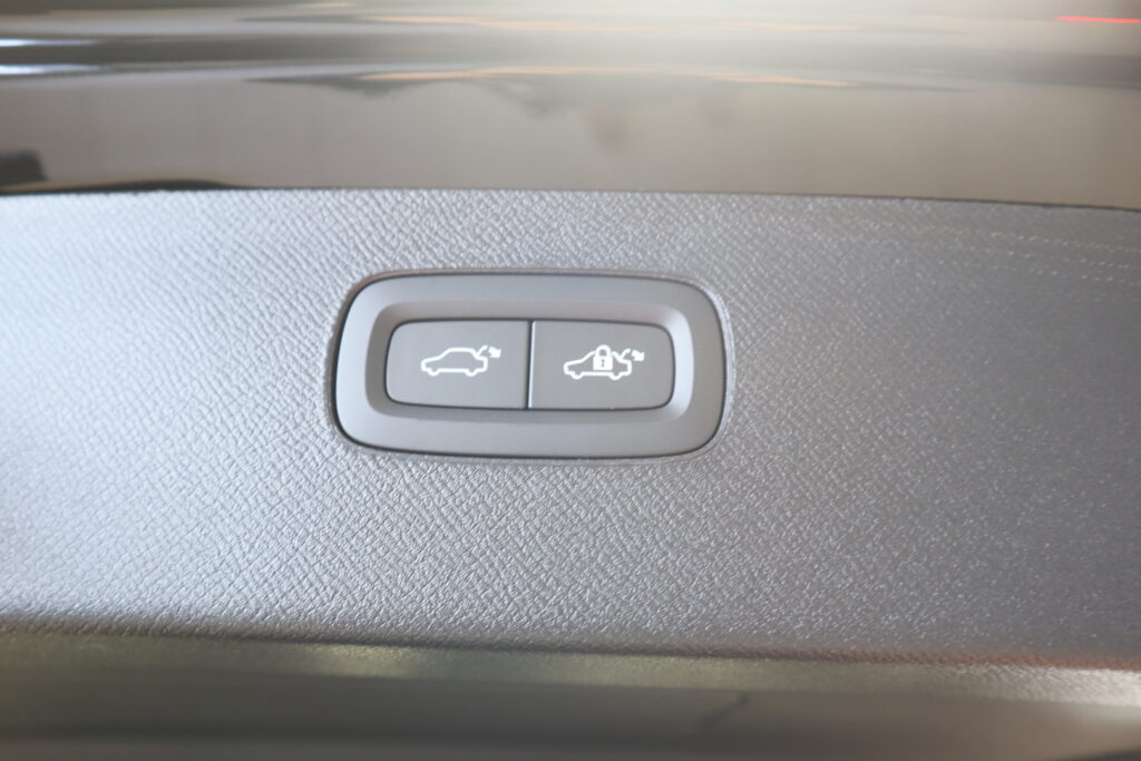 Volvo XC90, image 21