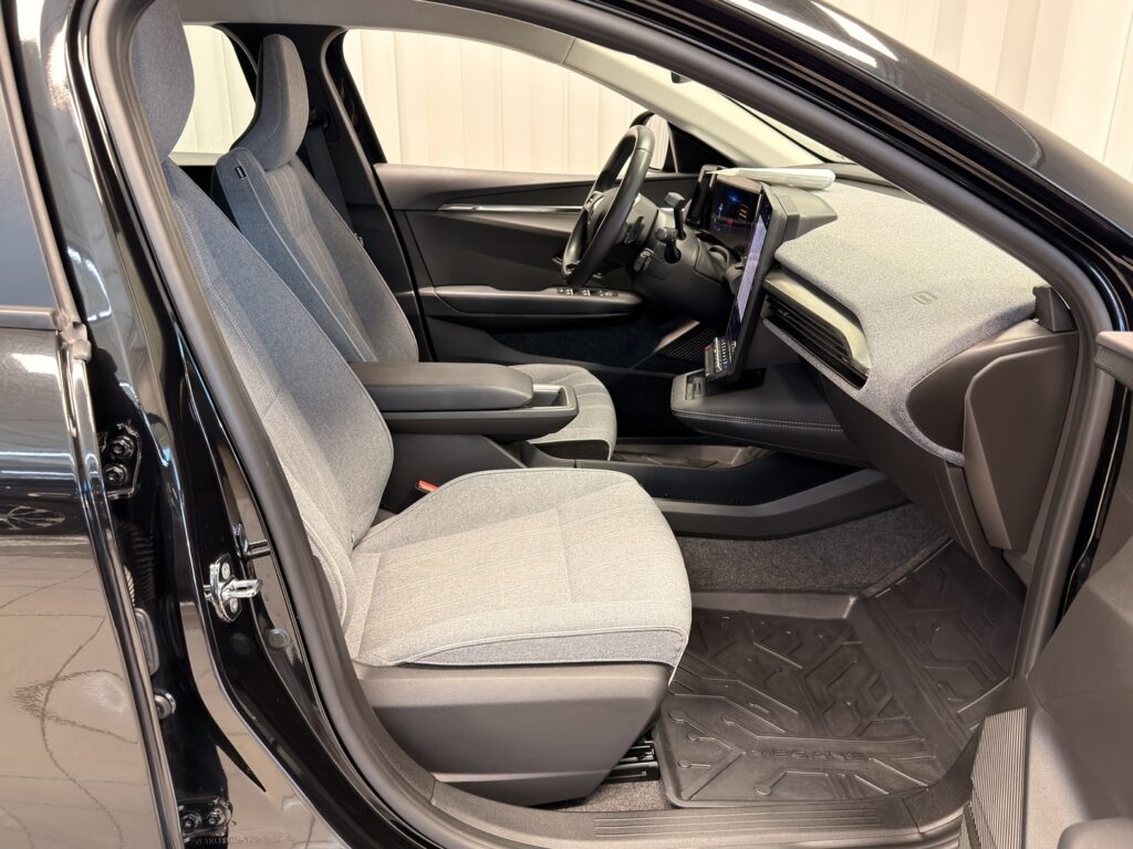 Renault Megane, image 11