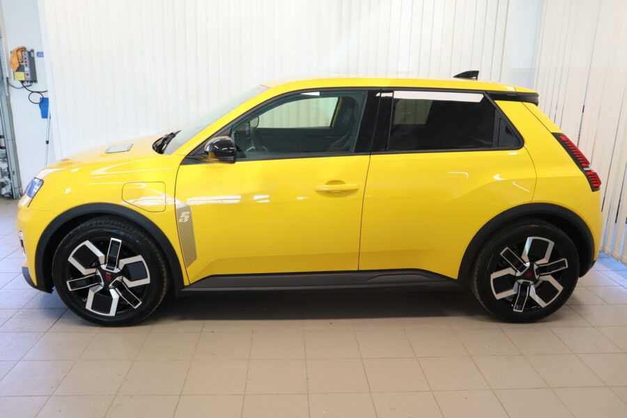 Renault 5, image 2
