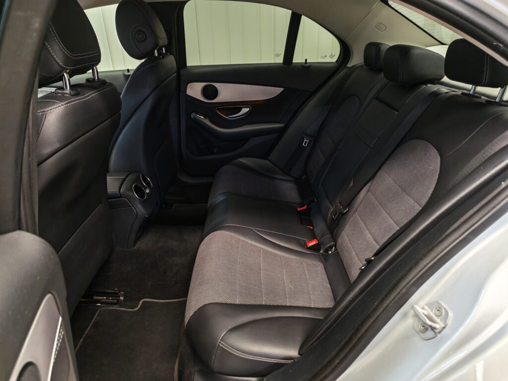 Mercedes-Benz C, image 14