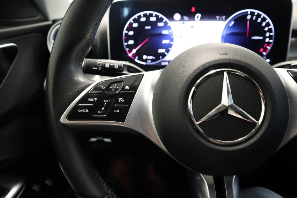 Mercedes-Benz C, image 13