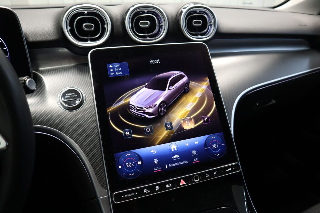 Mercedes-Benz C, image 20