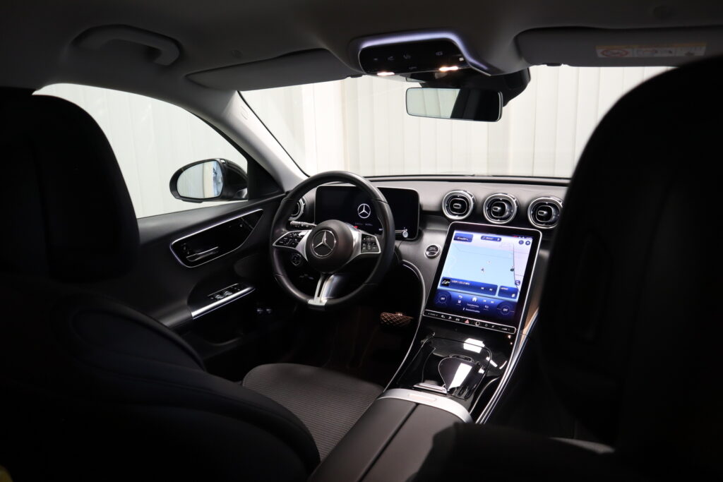 Mercedes-Benz C, image 23