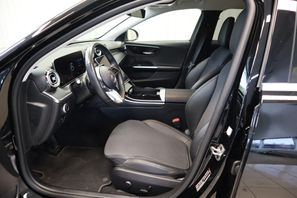 Mercedes-Benz C, image 9