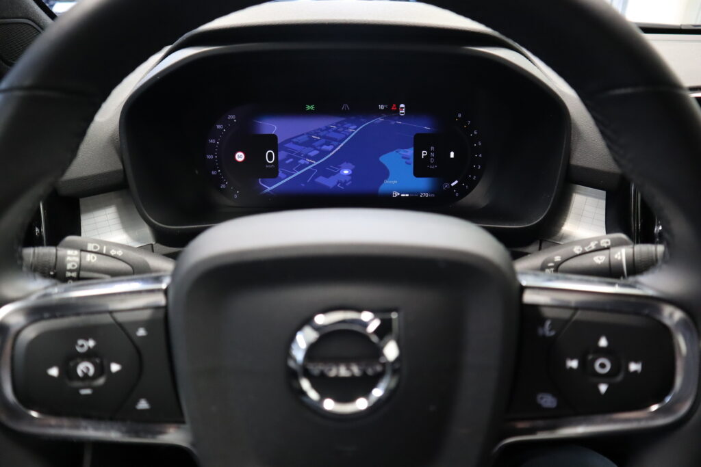 Volvo XC40, image 11