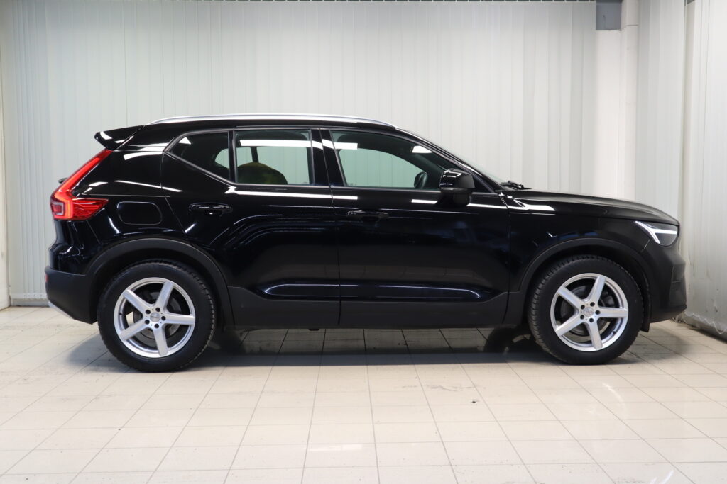 Volvo XC40, image 5