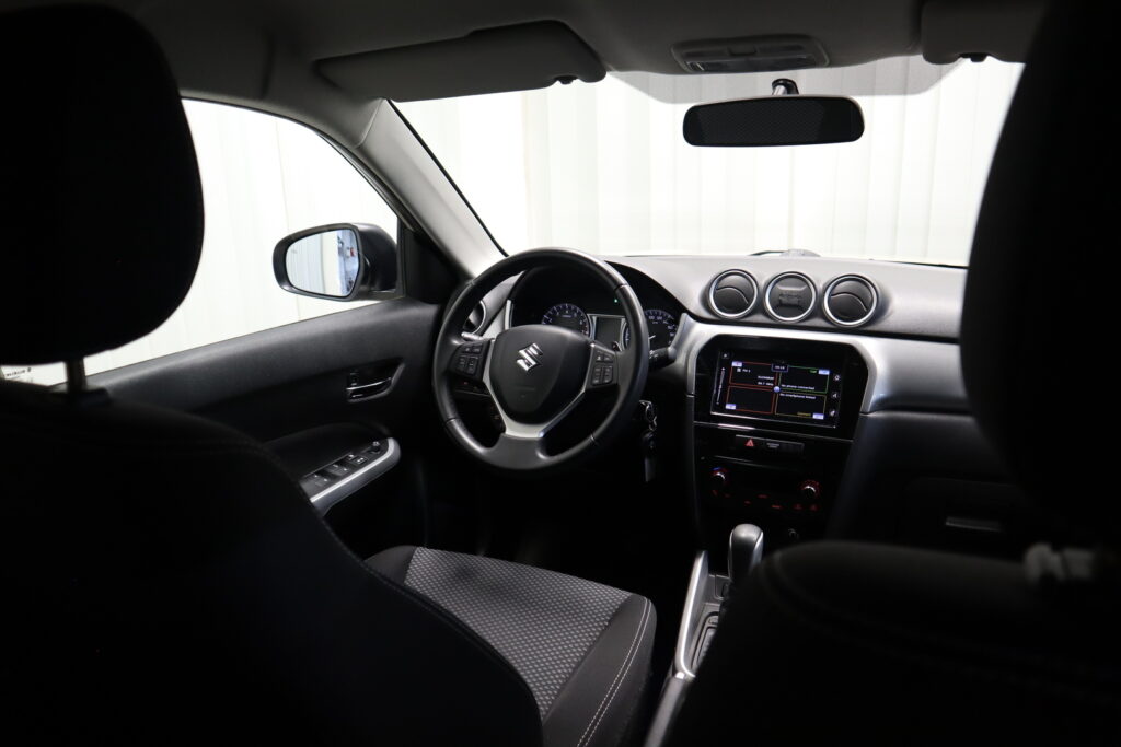 Suzuki Vitara, image 17