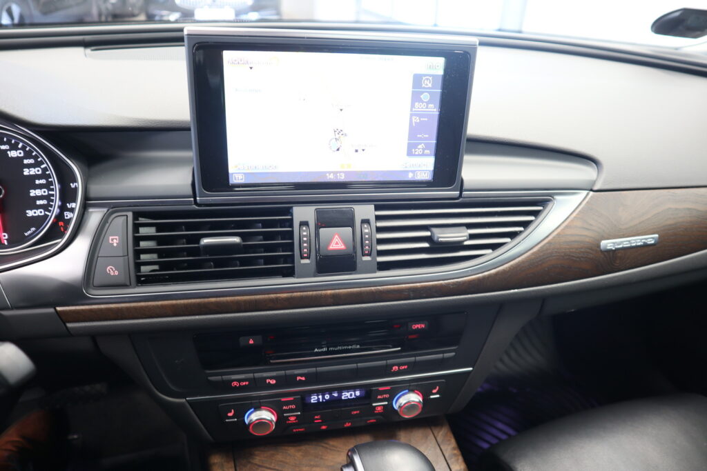 Audi A6, image 14