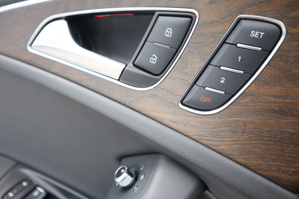 Audi A6, image 22