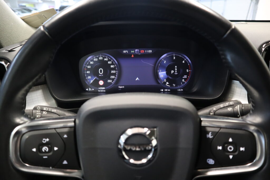 Volvo XC40, image 11