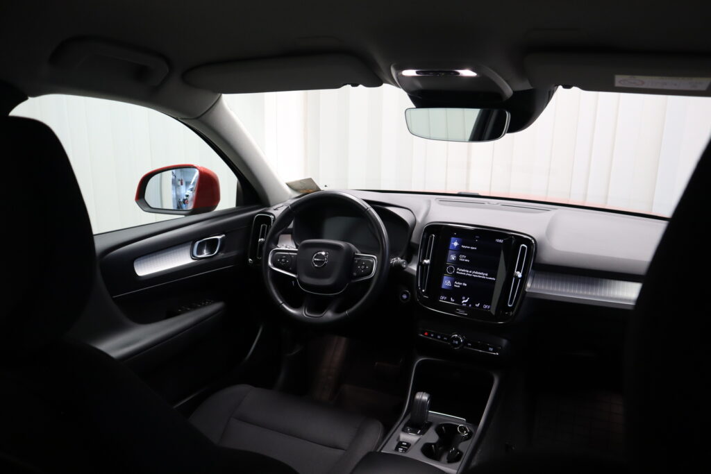 Volvo XC40, image 20