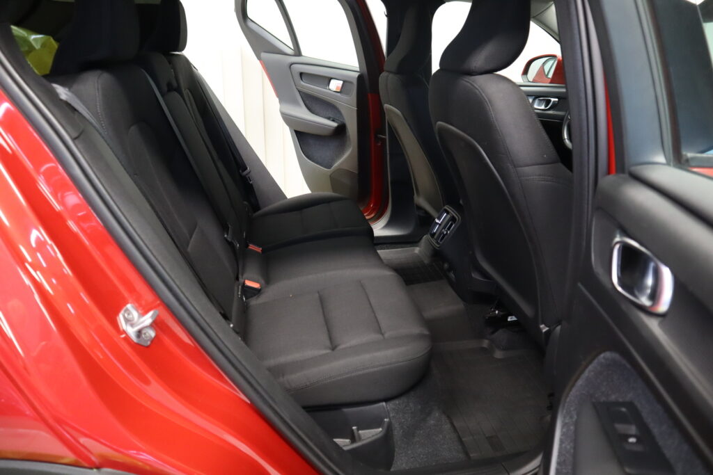 Volvo XC40, image 21