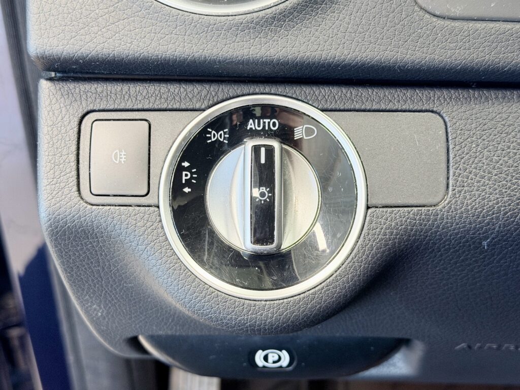 Mercedes-Benz C, image 22