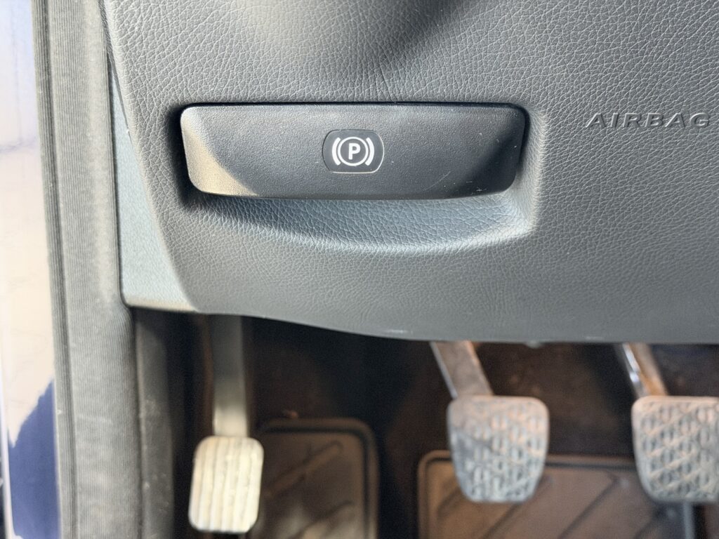 Mercedes-Benz C, image 23