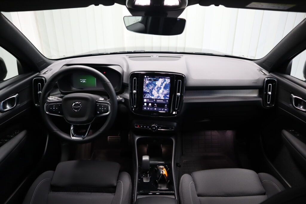 Volvo XC40, image 22