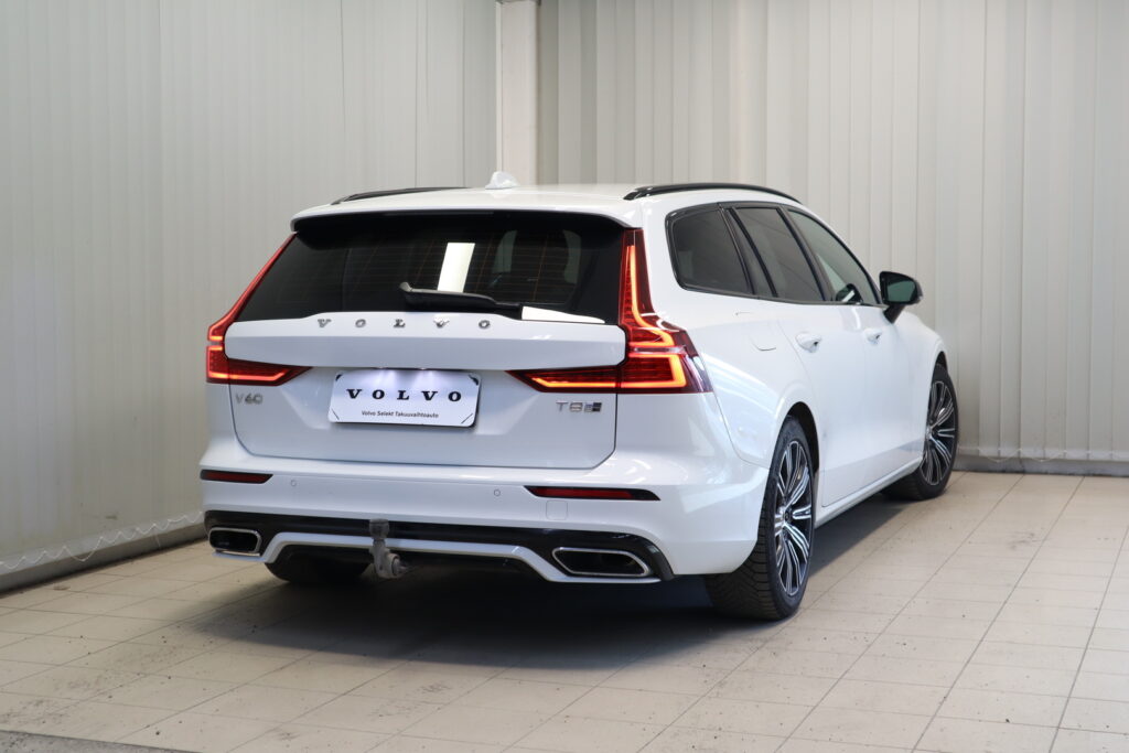 Volvo V60, image 8