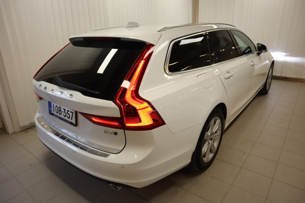 Volvo V90, image 4
