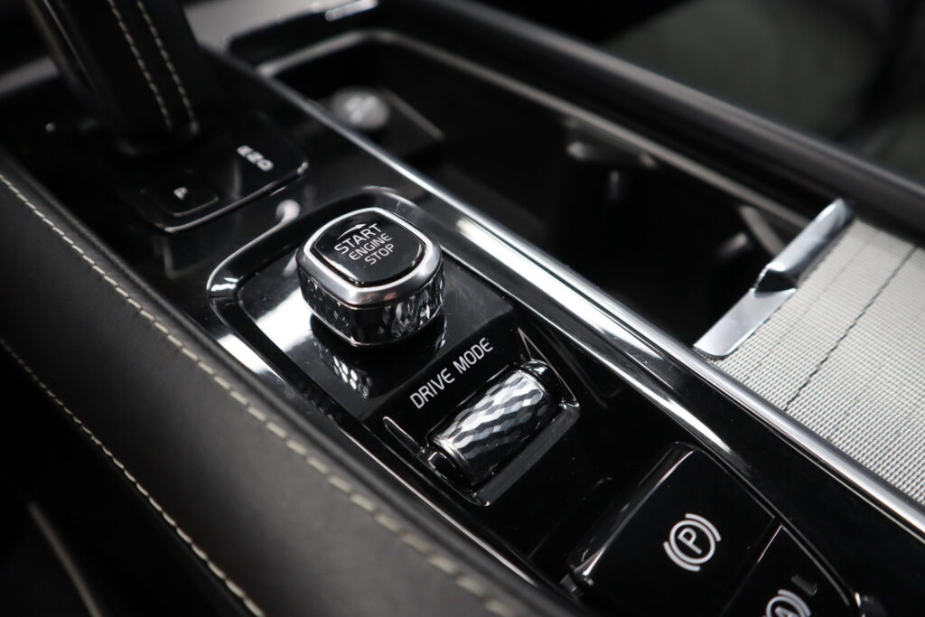 Volvo XC90, image 19