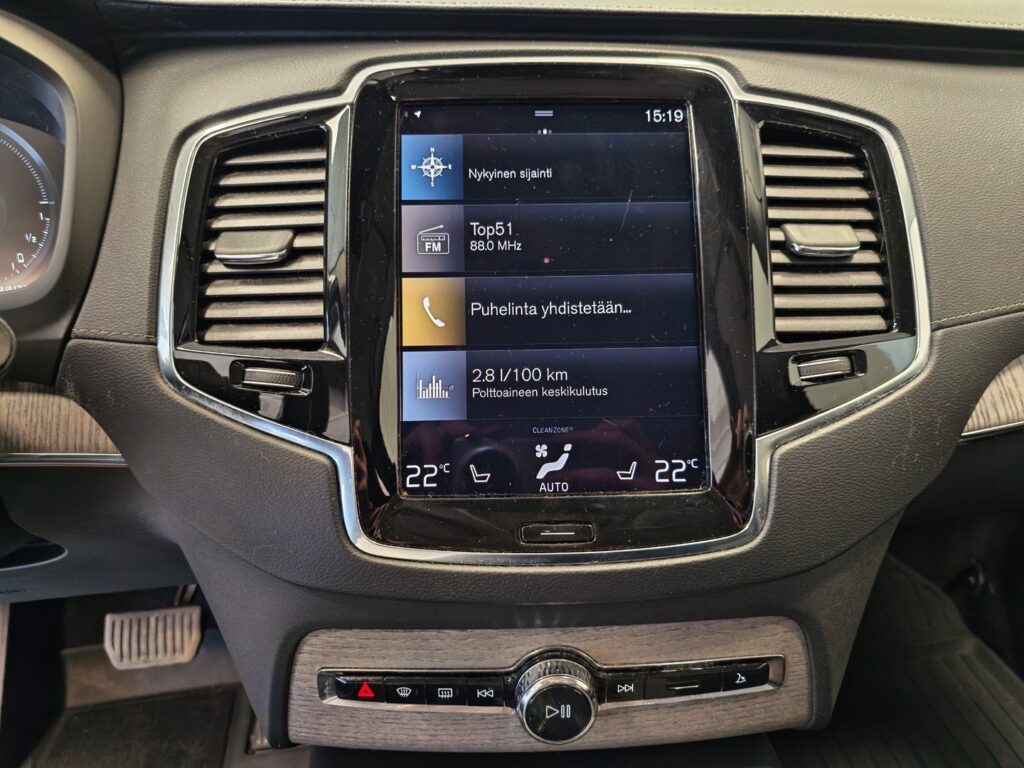 Volvo XC90, image 16