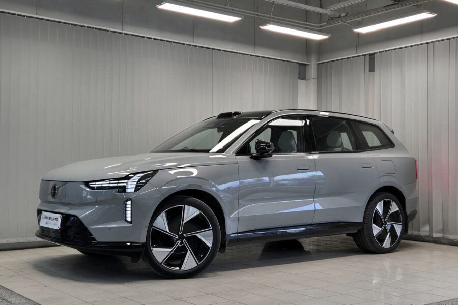 Volvo EX90, image 2