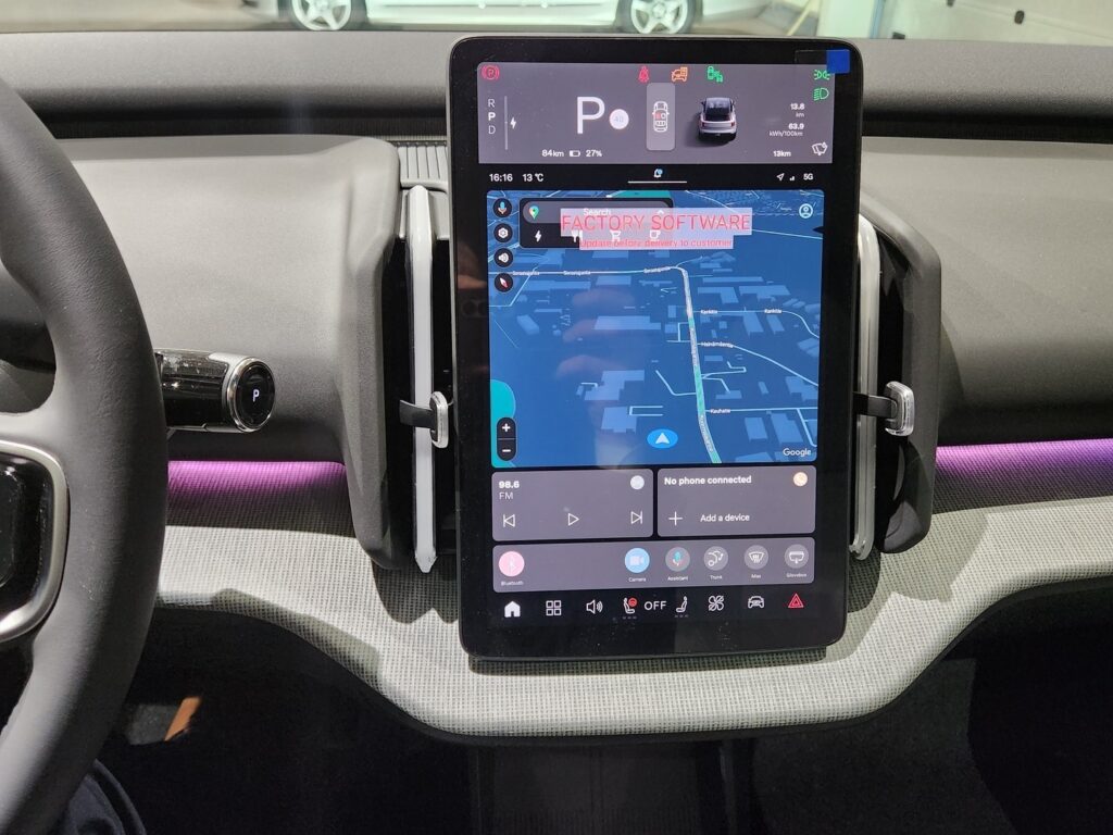 Volvo EX30, image 21