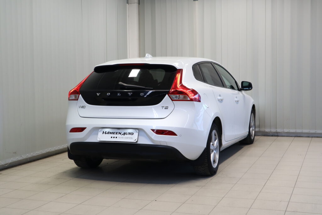 Volvo V40, image 7
