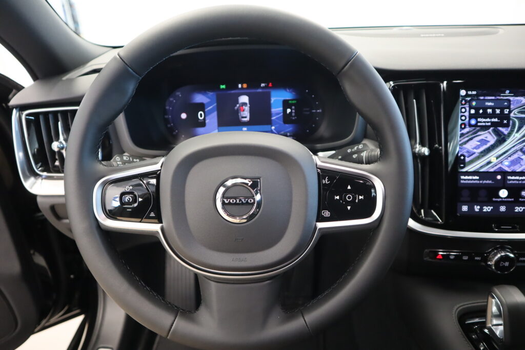 Volvo V60, image 12