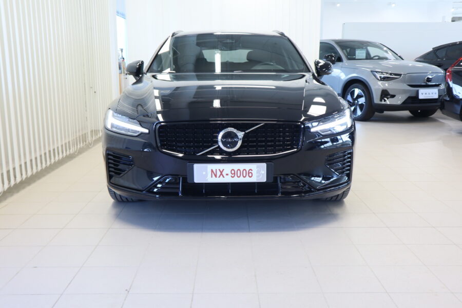 Volvo V60, image 2