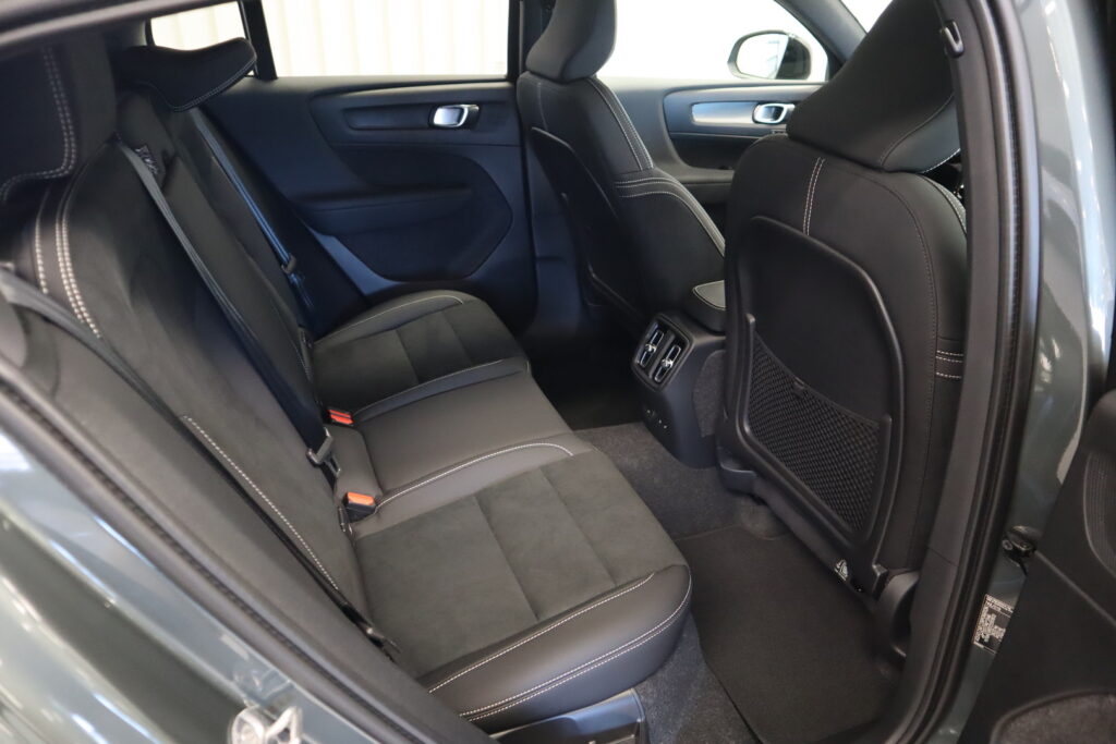 Volvo EC40, image 10