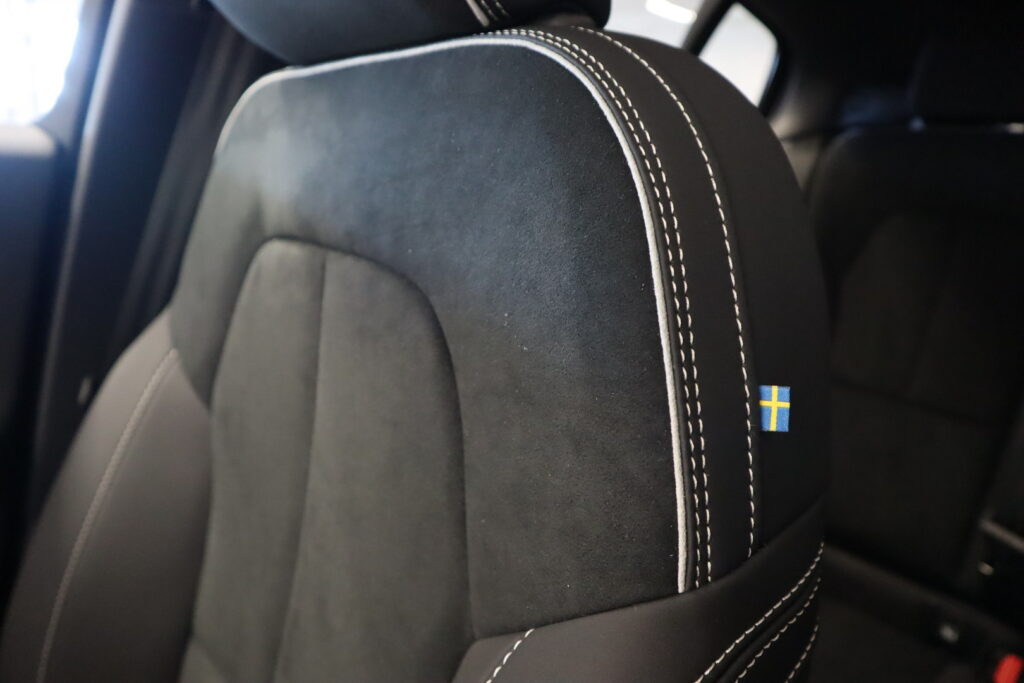 Volvo EC40, image 17