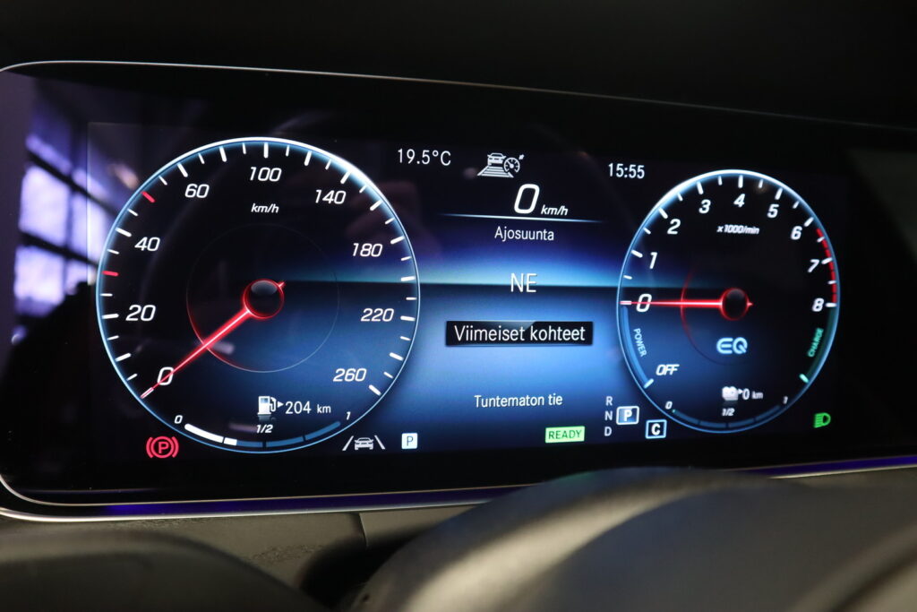 Mercedes-Benz E, image 13