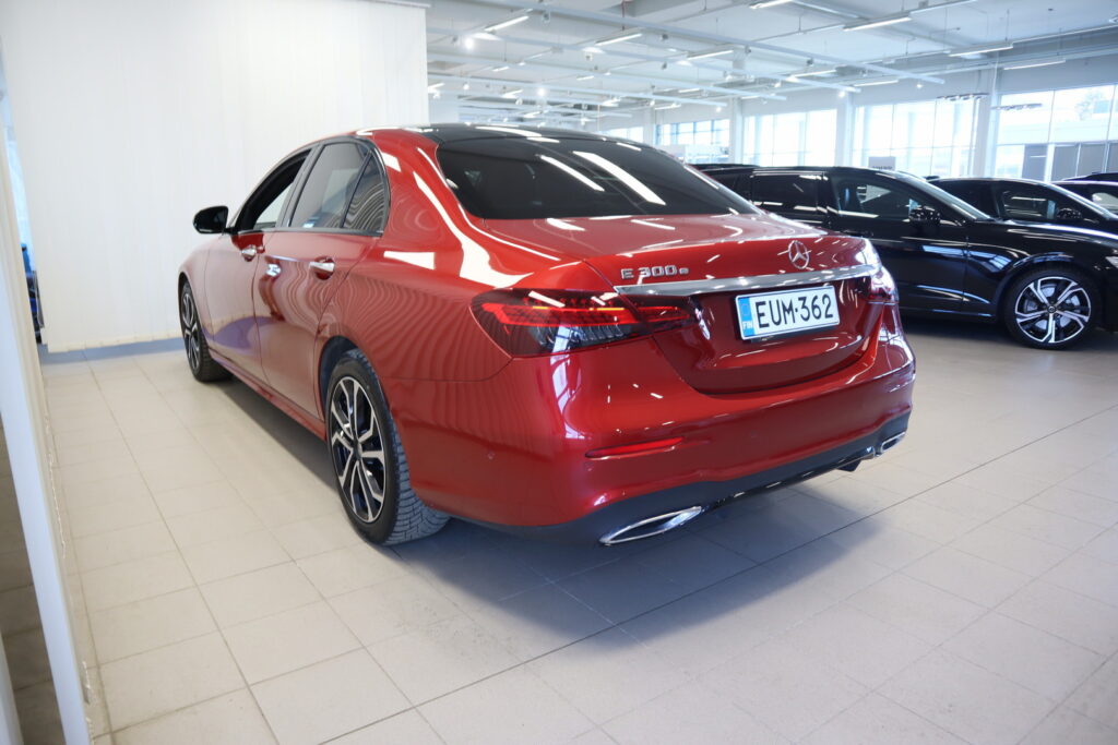 Mercedes-Benz E, image 6