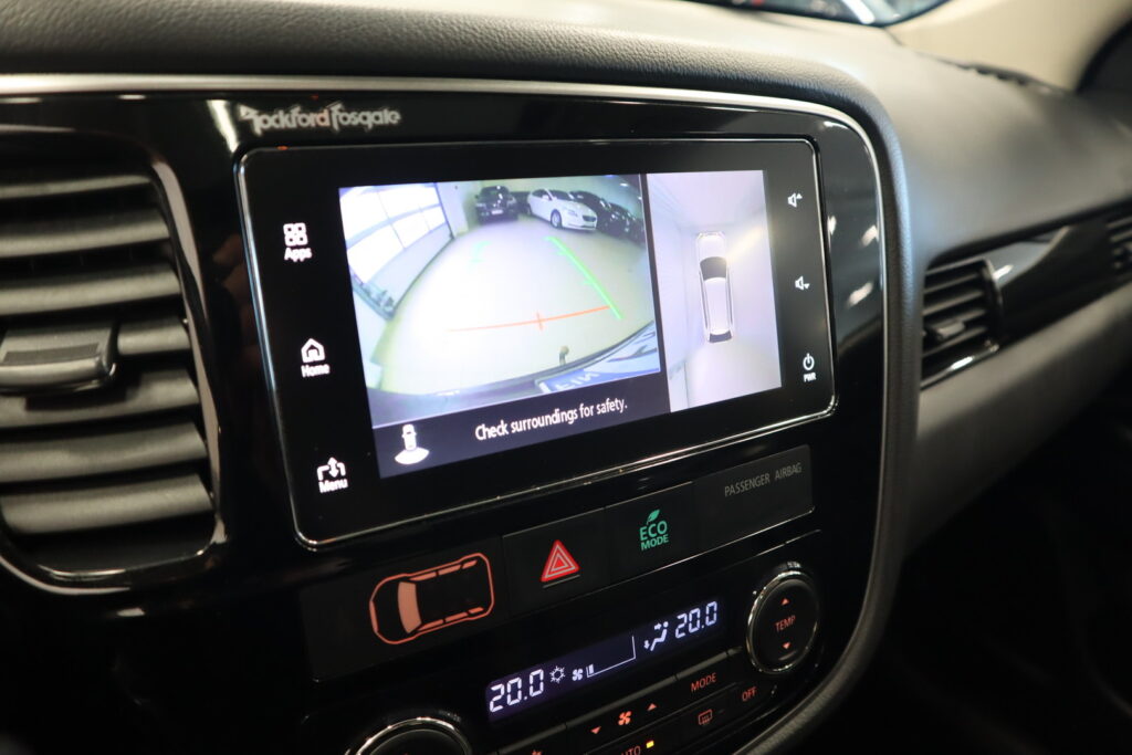 Mitsubishi Outlander PHEV, image 13