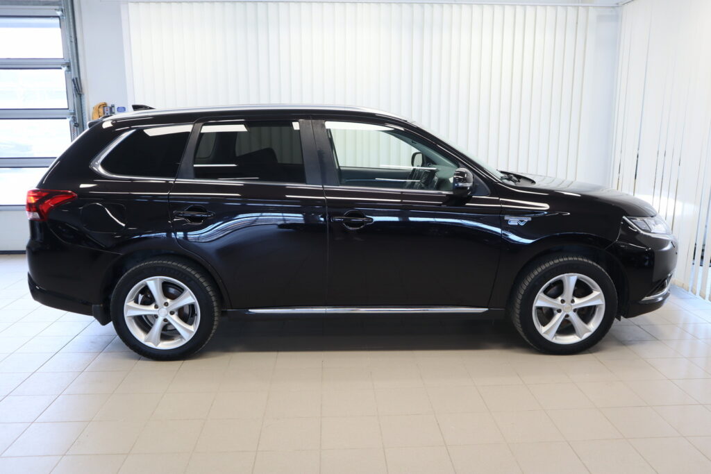 Mitsubishi Outlander PHEV, image 7