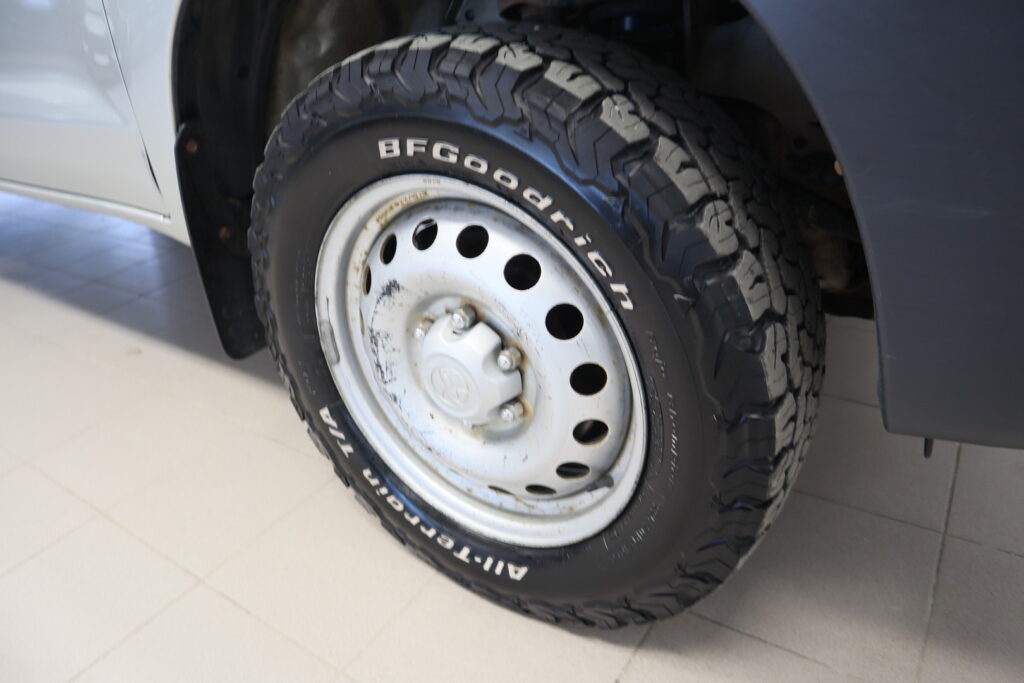 Toyota Hilux, image 19