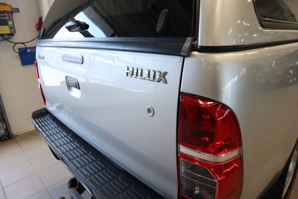 Toyota Hilux, image 20