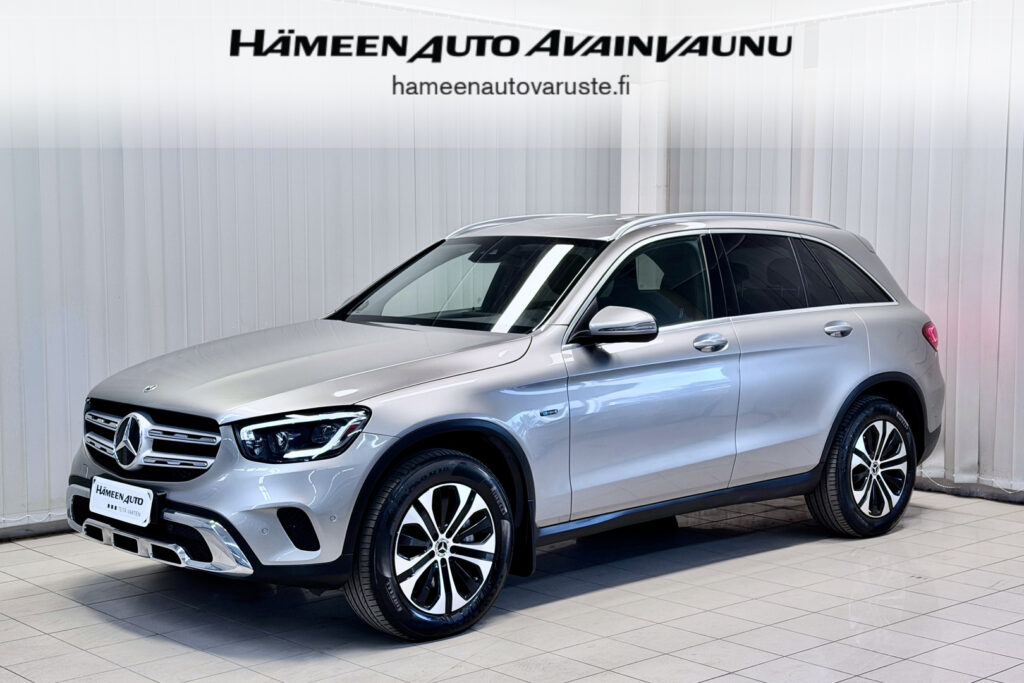 Mercedes-Benz GLC, image 1