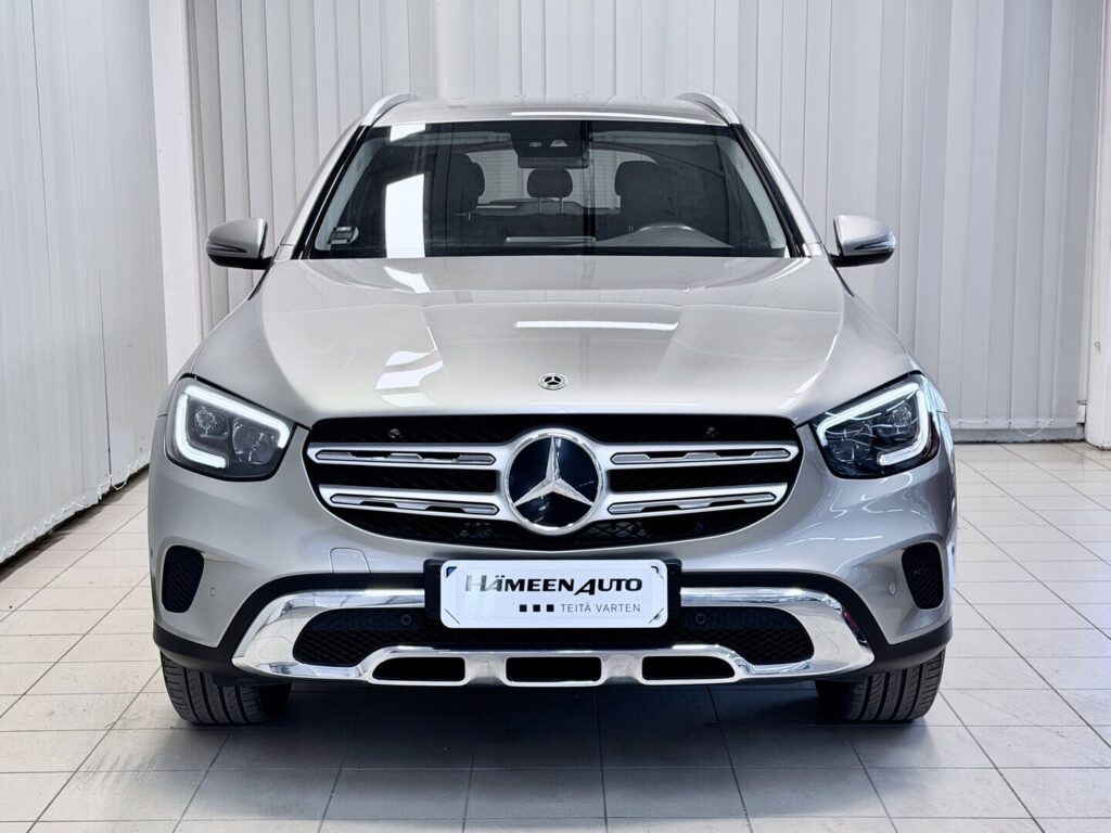 Mercedes-Benz GLC, image 2