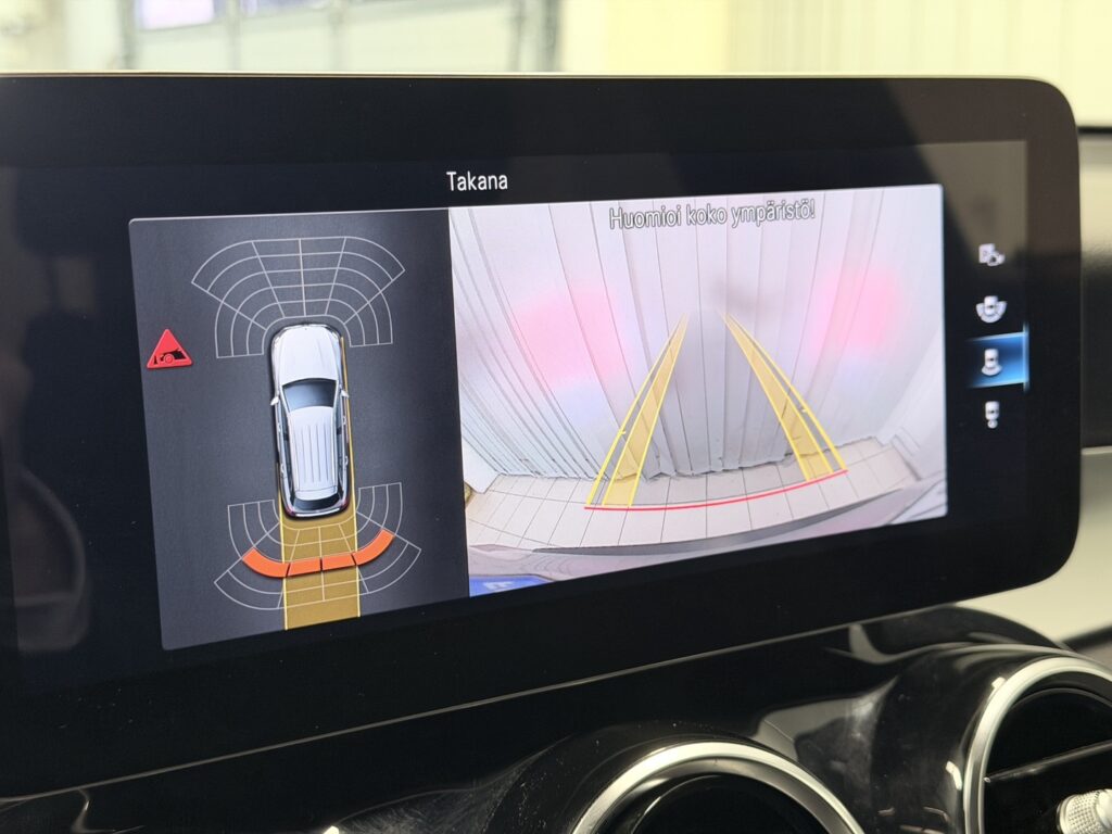 Mercedes-Benz GLC, image 21