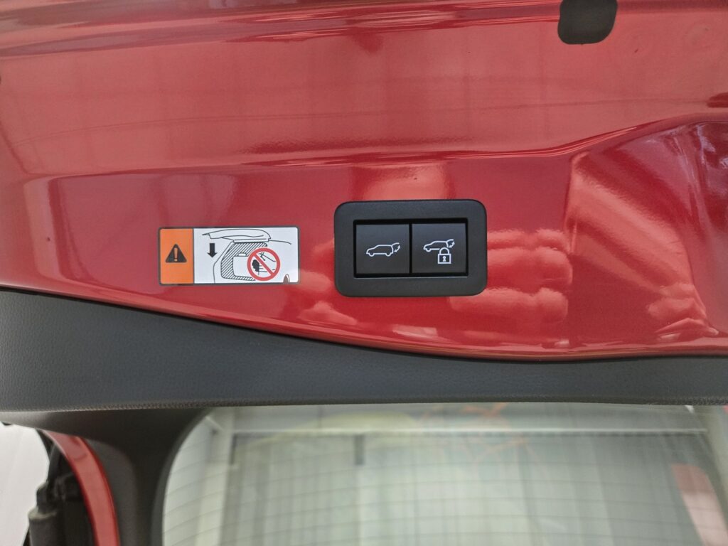 Toyota C-HR, image 21