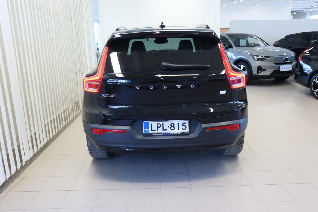 Volvo XC40, image 5