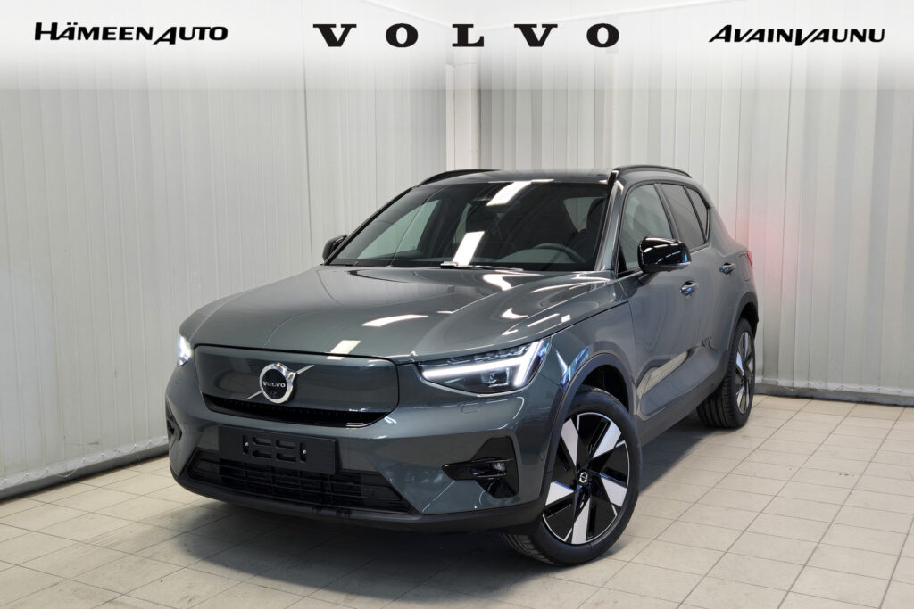 Volvo EX40, image 1
