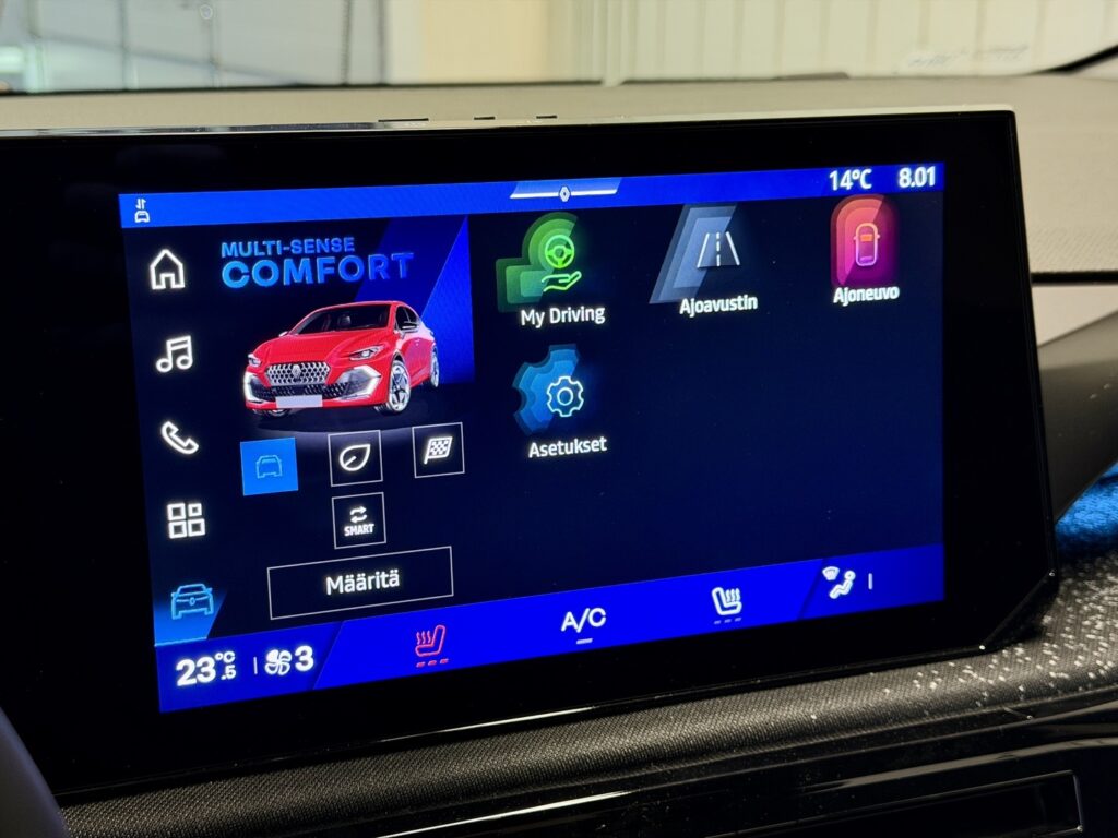 Renault Clio, image 17