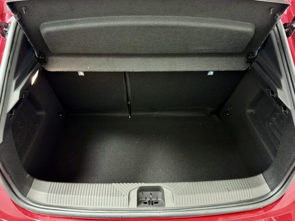 Renault Clio, image 25