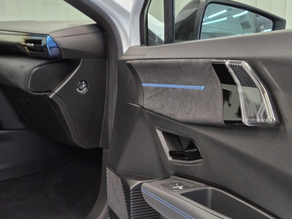 Renault Clio, image 11